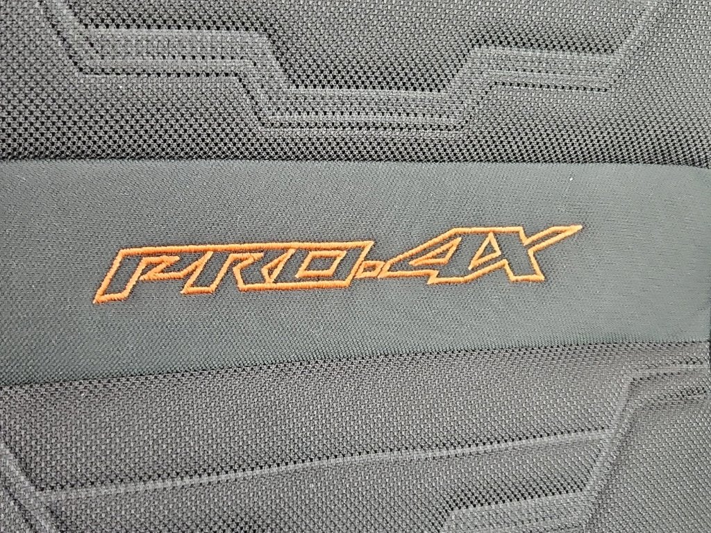 2024 Nissan Frontier Crew Cab PRO-4X 4x4