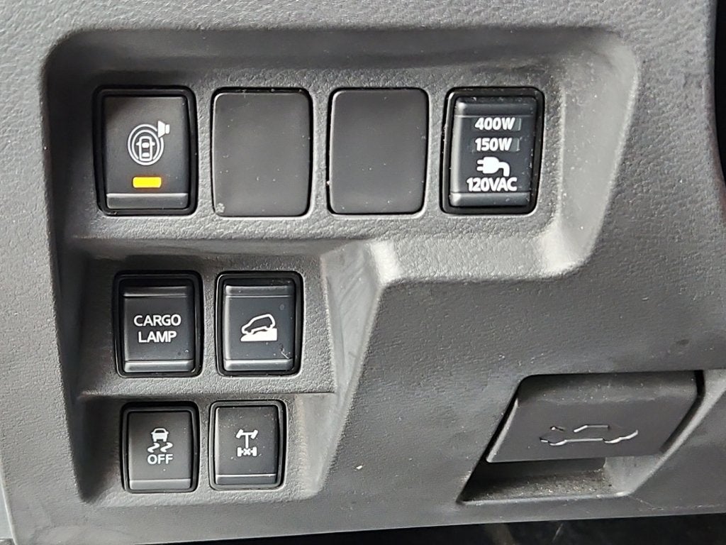 2024 Nissan Frontier Crew Cab PRO-4X 4x4