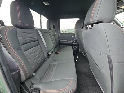 2024 Nissan Frontier Crew Cab PRO-4X 4x4