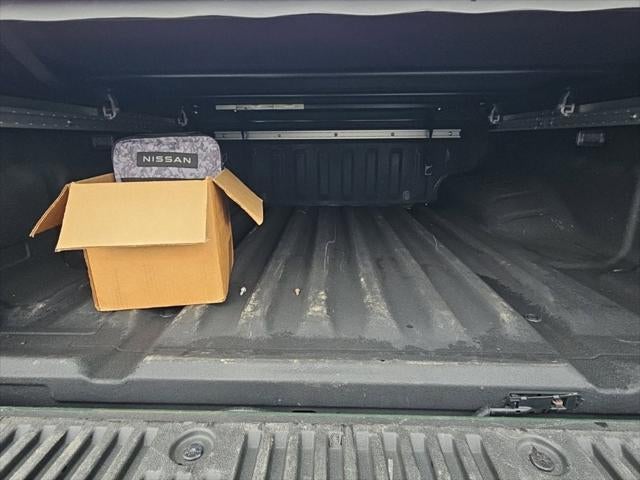 2024 Nissan Frontier Crew Cab PRO-4X 4x4