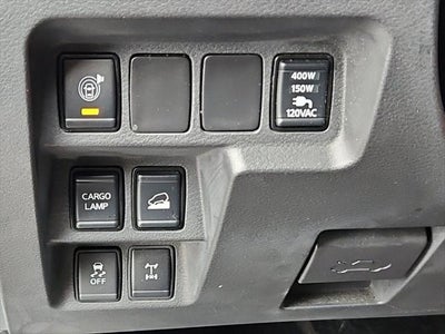 2024 Nissan Frontier Crew Cab PRO-4X 4x4