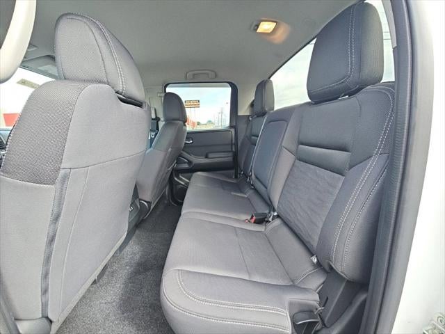 2023 Nissan Frontier Crew Cab SV 4x4