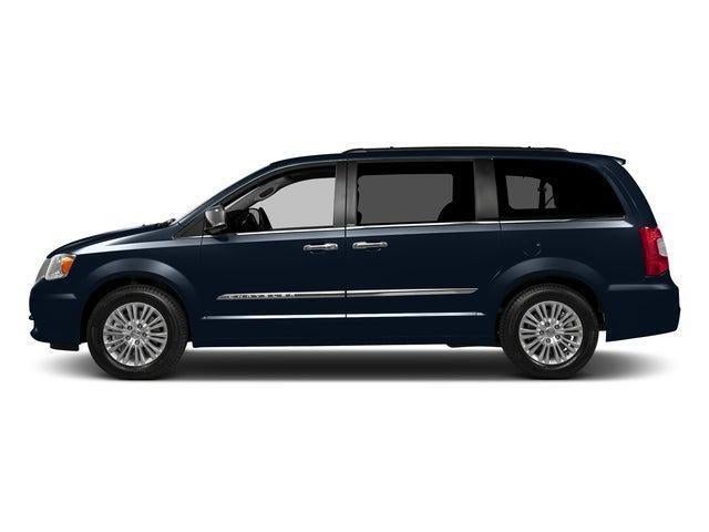 Used 2016 Chrysler Town & Country Anniversary Edition with VIN 2C4RC1CG7GR174421 for sale in Altoona, PA