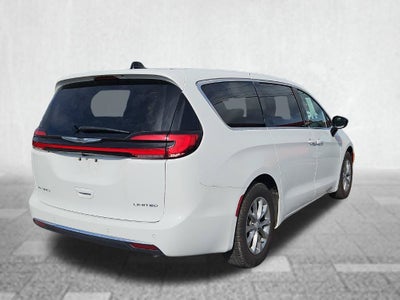 2026 Chrysler Pacifica Limited