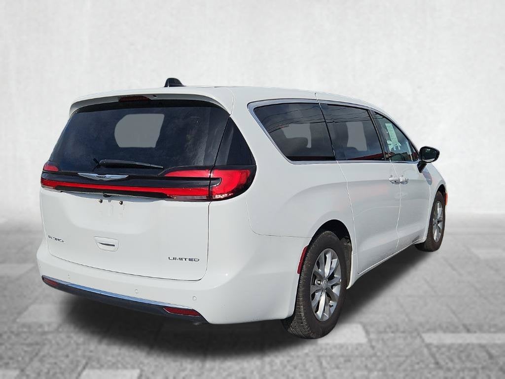 2026 Chrysler Pacifica Limited