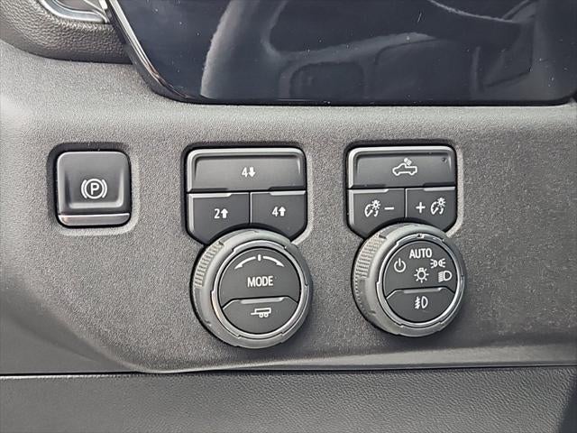 2025 Chevrolet Silverado 2500HD 4WD Crew Cab Standard Bed LT