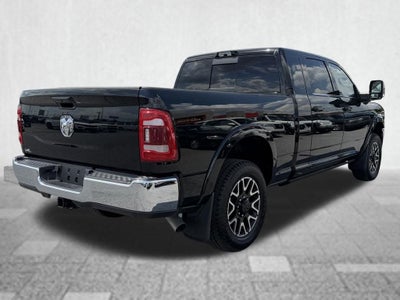 2024 RAM 3500 Limited Mega Cab 4x4 6'4' Box