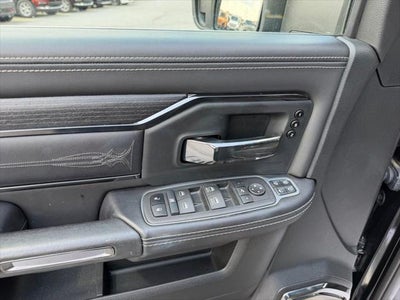 2024 RAM 3500 Limited Mega Cab 4x4 6'4' Box