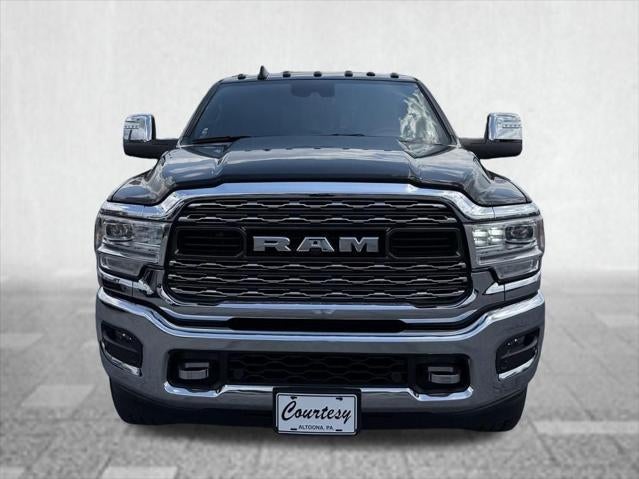 2024 RAM 3500 Limited Mega Cab 4x4 6'4' Box