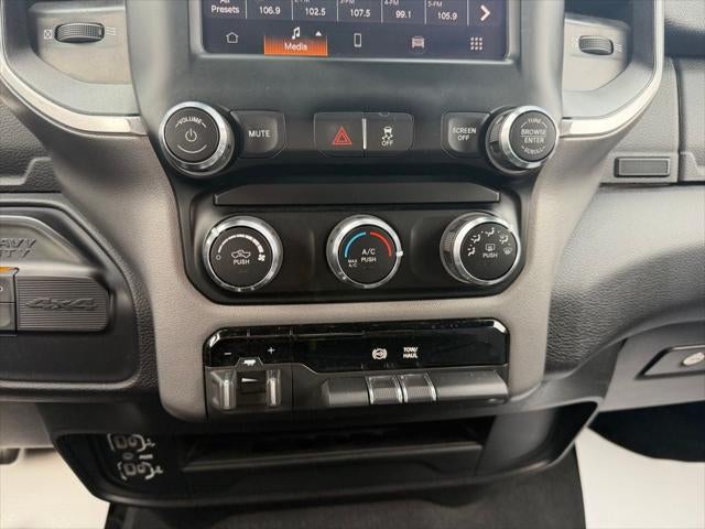 2024 RAM 3500 Big Horn Crew Cab 4x4 8' Box