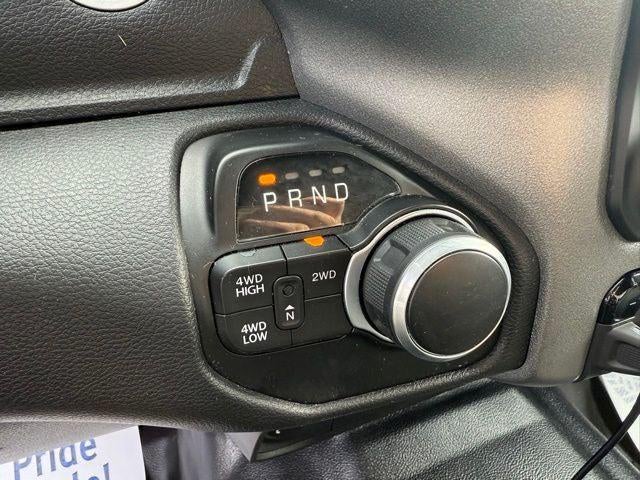 2022 RAM 2500 Tradesman Crew Cab 4x4 6'4' Box