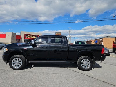 2022 RAM 2500 Laramie Crew Cab 4x4 6'4' Box