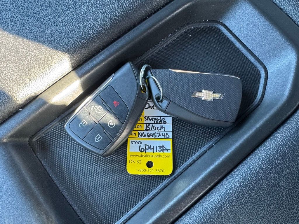 2022 Chevrolet Silverado 1500 Custom Trail Boss