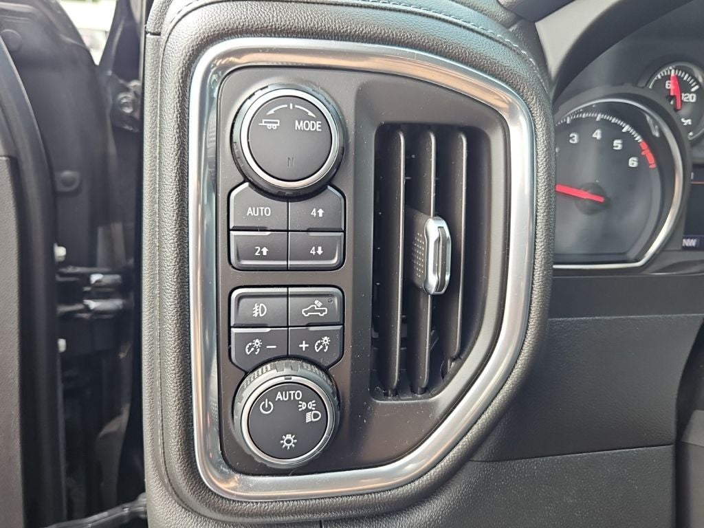 2020 Chevrolet Silverado 1500 4WD Crew Cab Short Bed LT Trail Boss