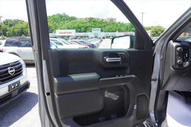 2026 Chevrolet Silverado 1500 4WD Crew Cab Short Bed Custom Trail Boss