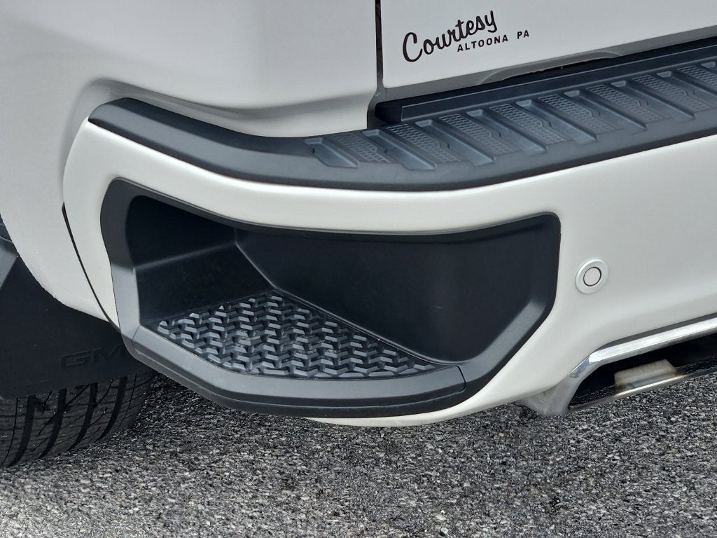 2023 GMC Sierra 1500 4WD Crew Cab Short Box Denali