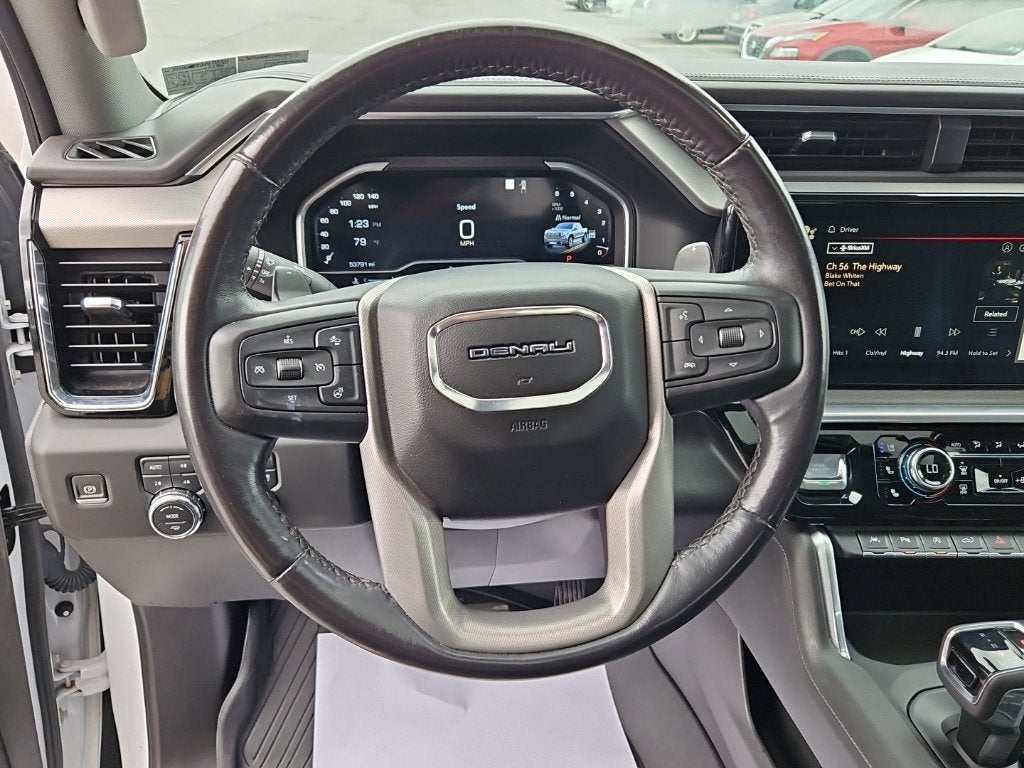 2023 GMC Sierra 1500 4WD Crew Cab Short Box Denali