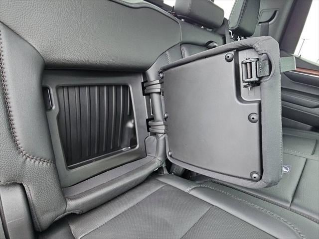 2023 GMC Sierra 1500 4WD Crew Cab Short Box Denali