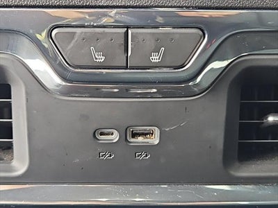 2023 GMC Sierra 1500 4WD Crew Cab Short Box Denali