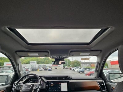2023 GMC Sierra 1500 4WD Crew Cab Short Box Denali