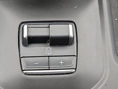 2023 GMC Sierra 1500 4WD Crew Cab Short Box Denali