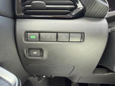 2024 Nissan Sentra SR Xtronic CVT