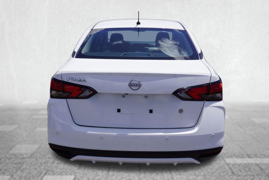 2024 Nissan Versa 1.6 S