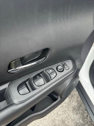 2024 Nissan Kicks SV Xtronic CVT