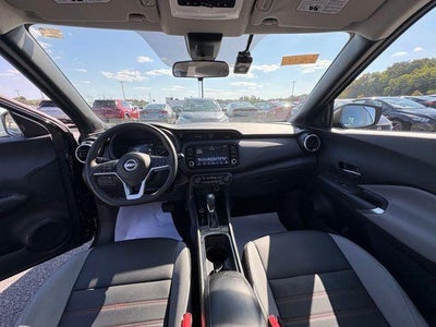 2024 Nissan Kicks SR Xtronic CVT