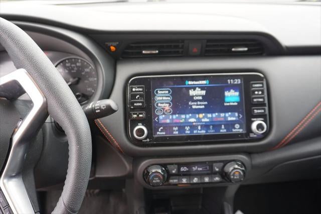 2023 Nissan Kicks SR Xtronic CVT
