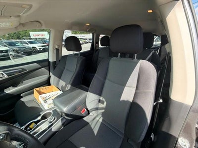 2018 Nissan Pathfinder SV