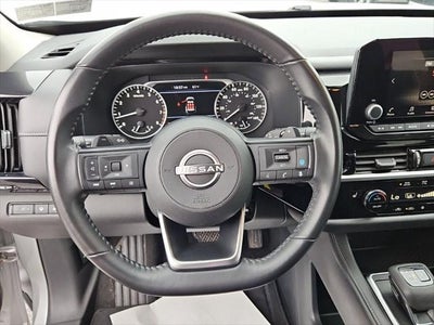 2025 Nissan Pathfinder SV 4WD