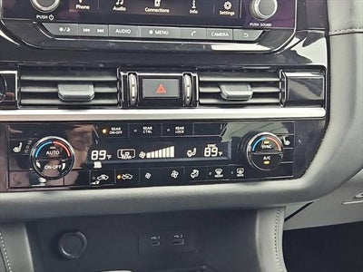 2025 Nissan Pathfinder SV 4WD