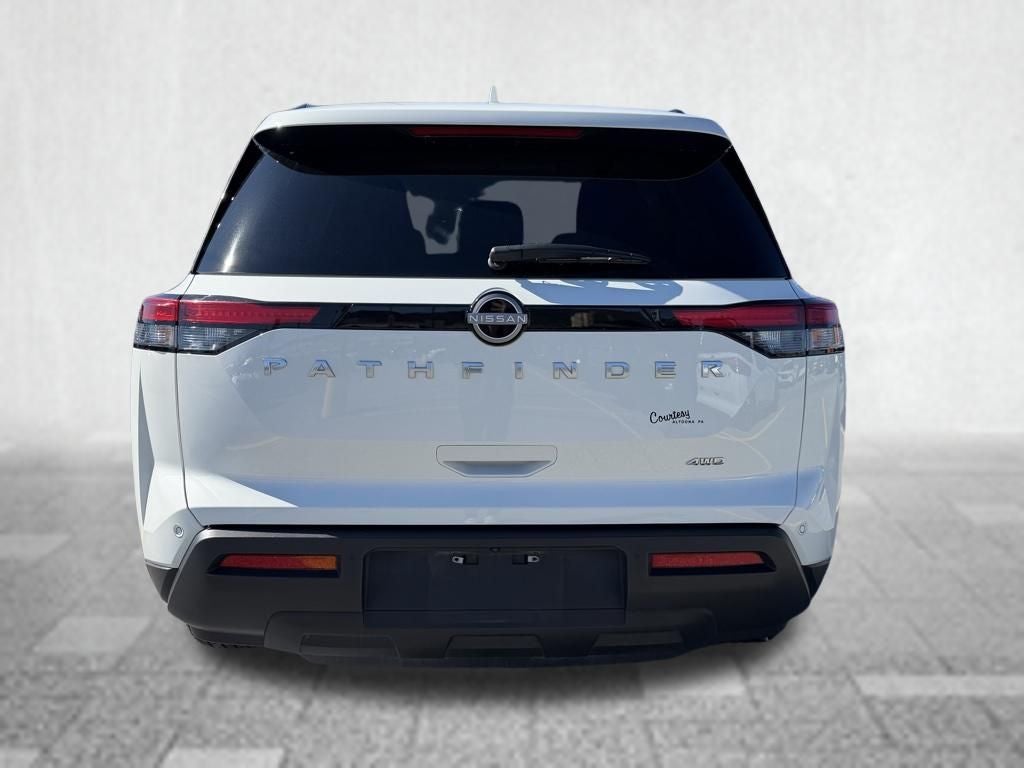 2025 Nissan Pathfinder SV 4WD
