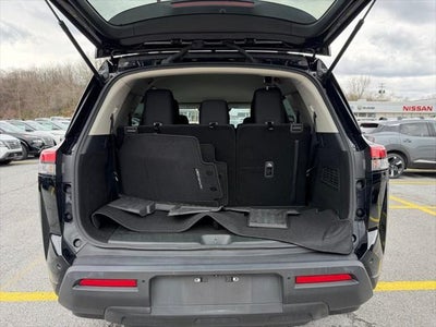 2024 Nissan Pathfinder SV 4WD