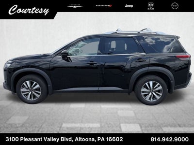 2025 Nissan Pathfinder SL 4WD