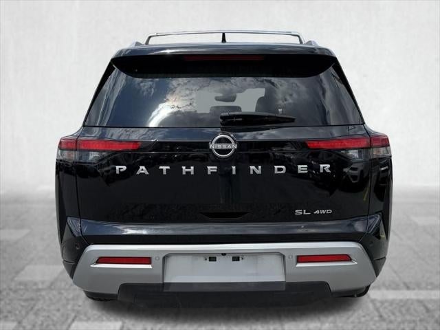 2025 Nissan Pathfinder SL 4WD