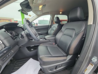 2025 Nissan Pathfinder SL 4WD