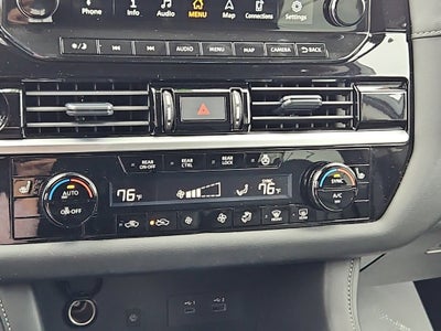 2025 Nissan Pathfinder SL 4WD