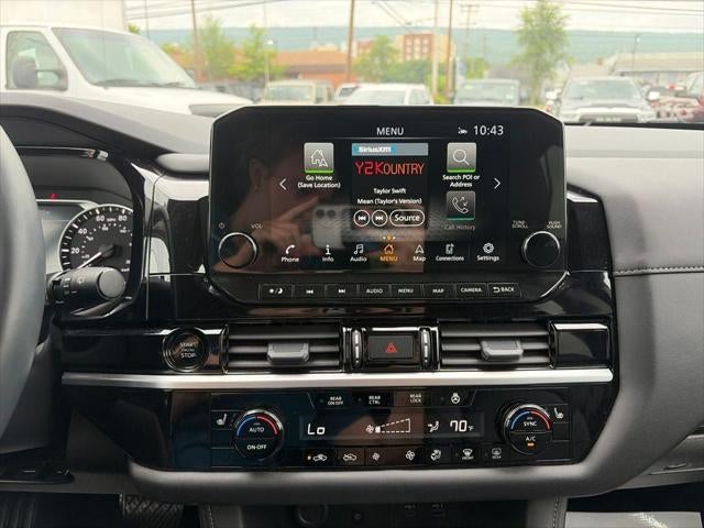 2025 Nissan Pathfinder SL 4WD