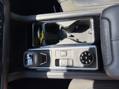 2024 Nissan Pathfinder SL 4WD