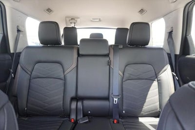 2024 Nissan Pathfinder Platinum 4WD