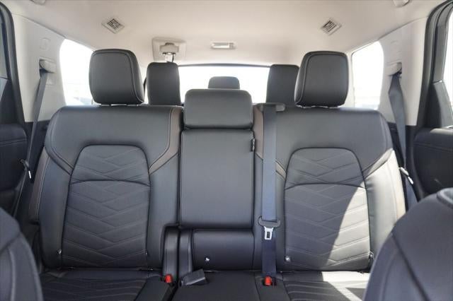 2024 Nissan Pathfinder Platinum 4WD
