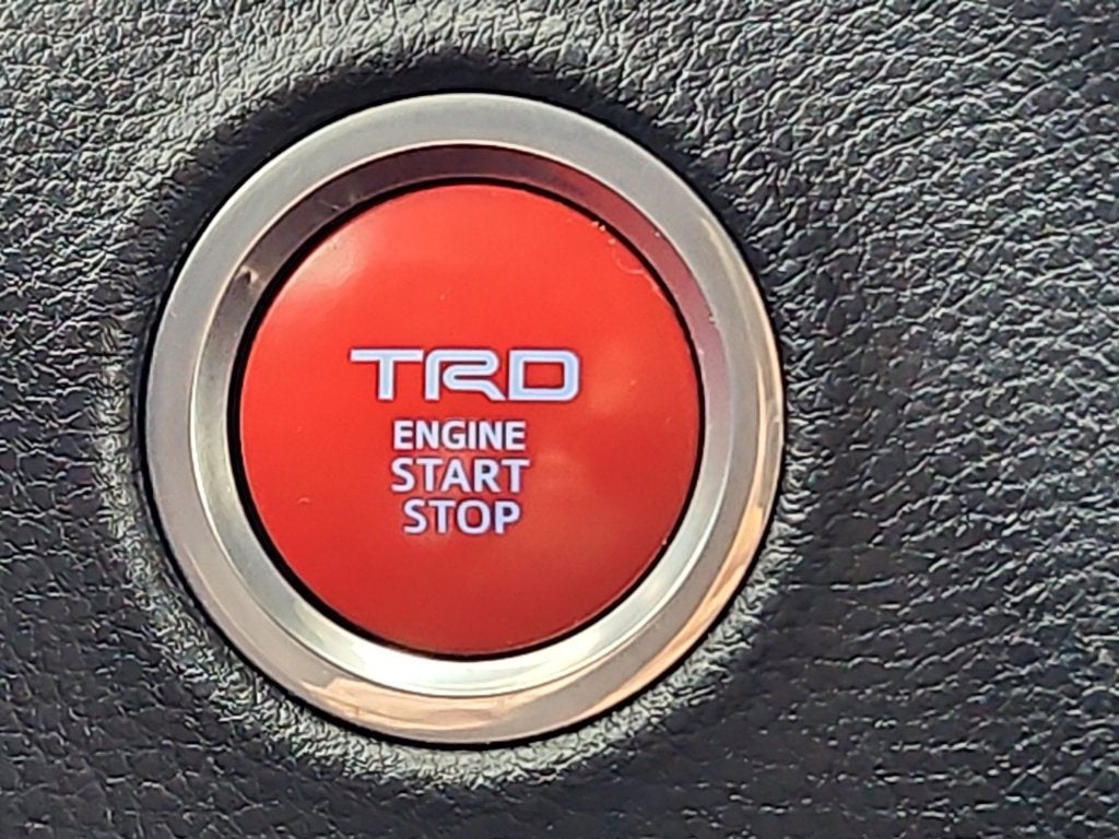 2022 Toyota Tundra SR5