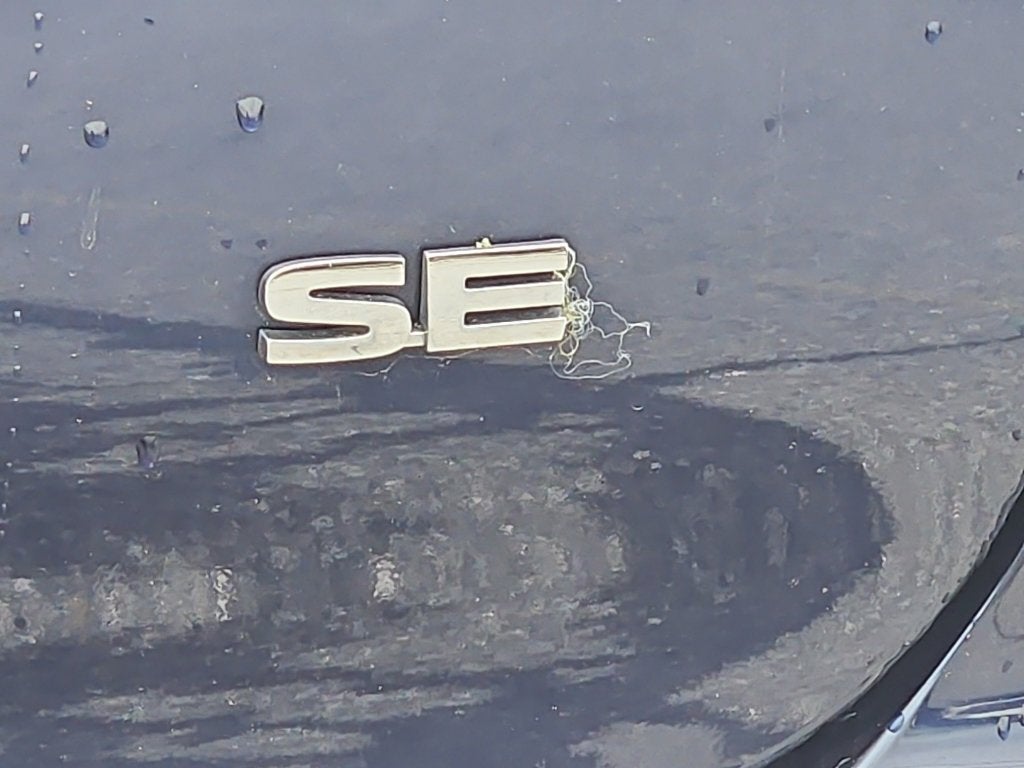 2022 Mitsubishi Outlander Base