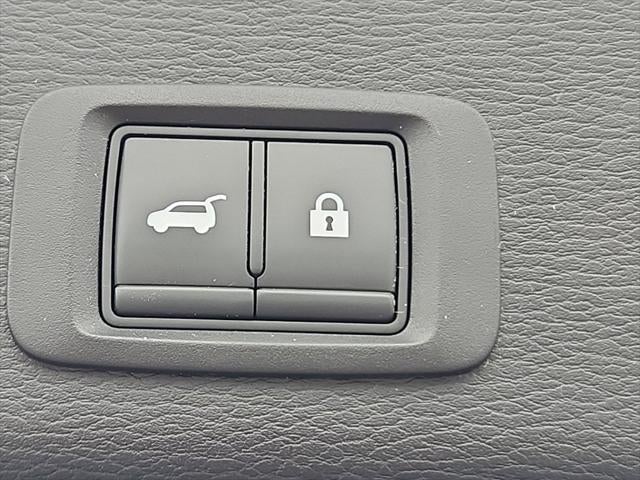 2022 Mitsubishi Outlander Base