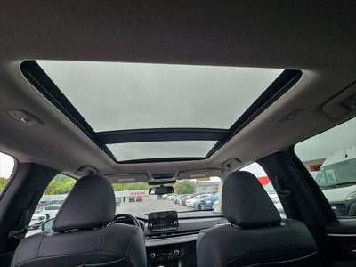 2022 Mitsubishi Outlander Base