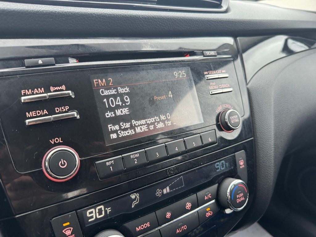 2018 Nissan Rogue Sport SV