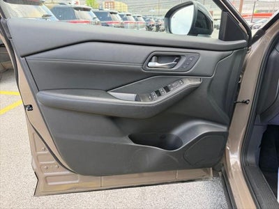 2025 Nissan Rogue SL Intelligent AWD