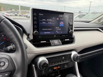 2022 Toyota RAV4 Hybrid XLE Premium